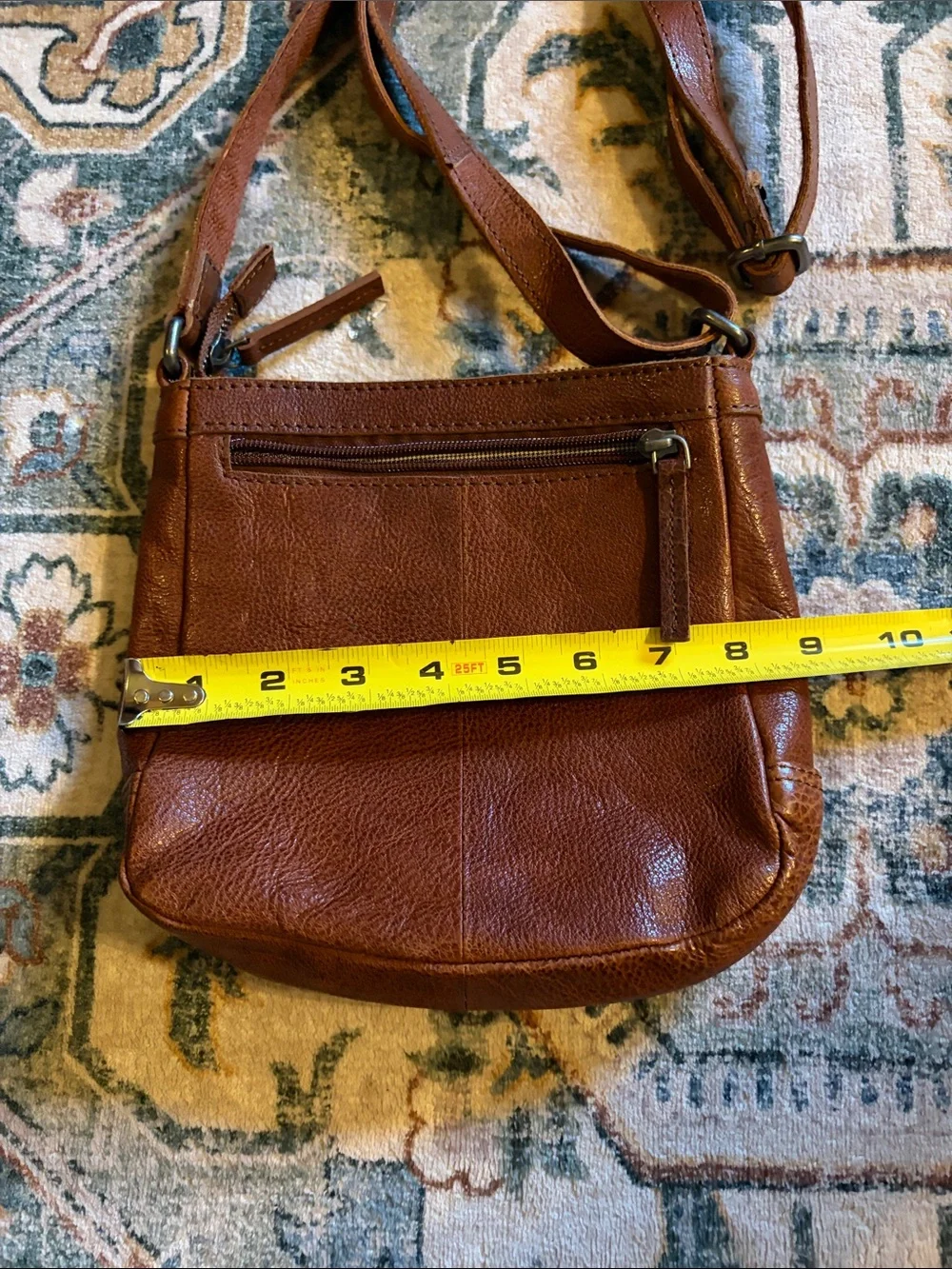 Spikes and Sparrow Rich Brown Leather Crossbody Bag, Zipper Pockets!